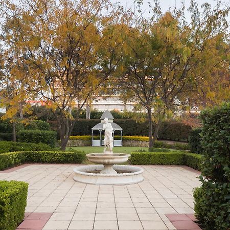 Visy Dior Hotel Baulkham Hills Luaran gambar