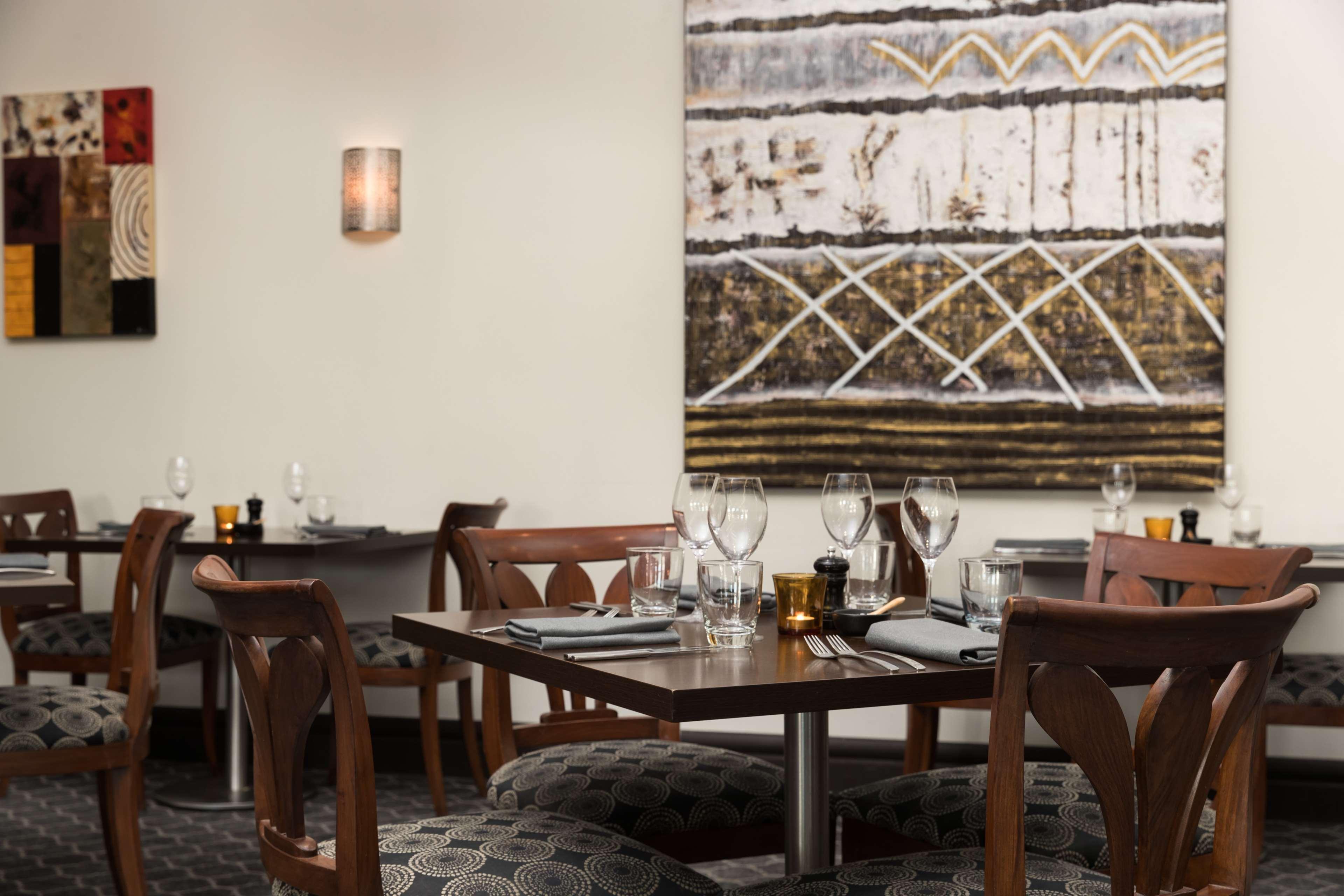 Visy Dior Hotel Baulkham Hills Luaran gambar