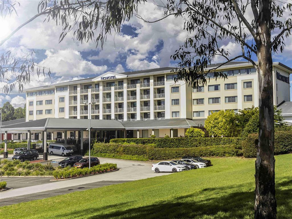 Visy Dior Hotel Baulkham Hills Luaran gambar
