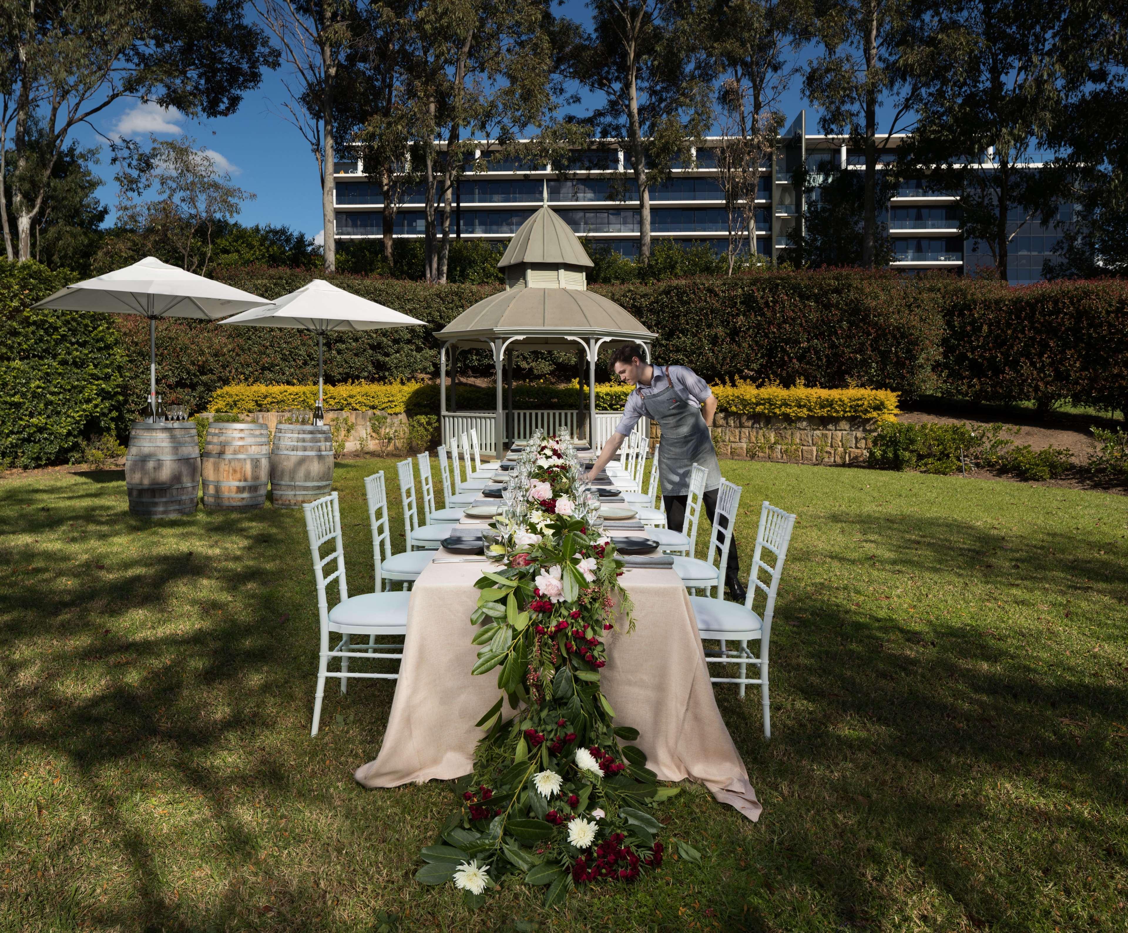 Visy Dior Hotel Baulkham Hills Luaran gambar