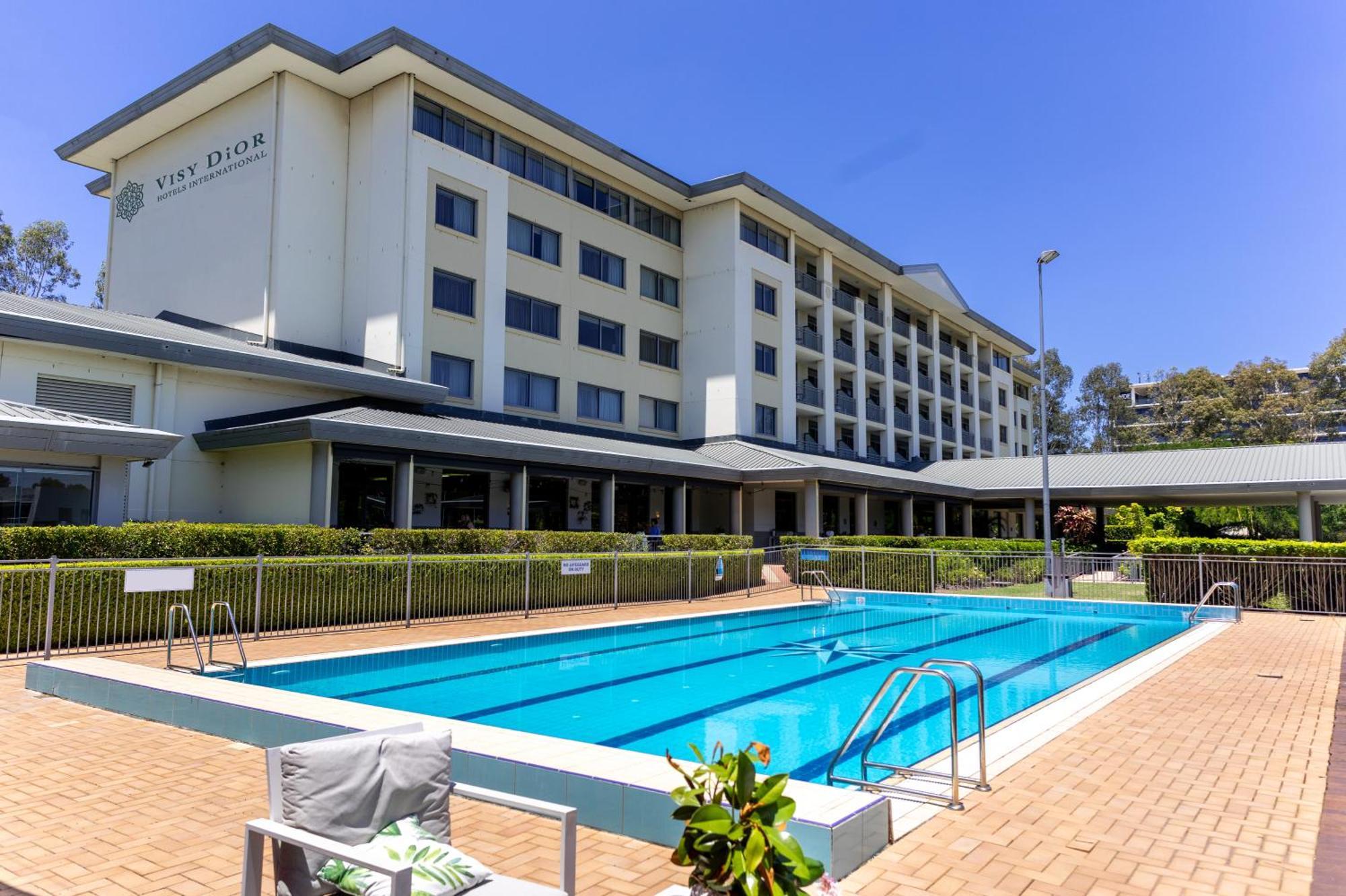 Visy Dior Hotel Baulkham Hills Luaran gambar